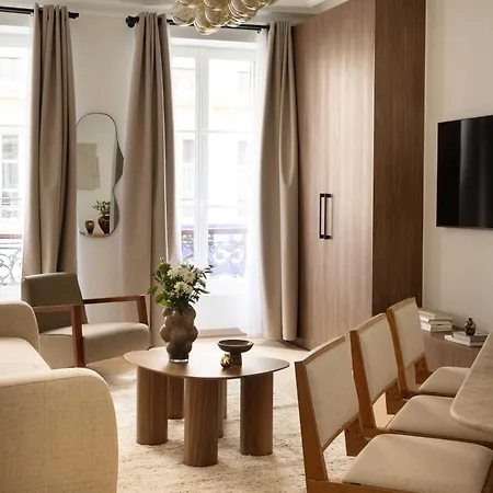 Elegant - 2br- 6p- Gare Saint Lazare *
